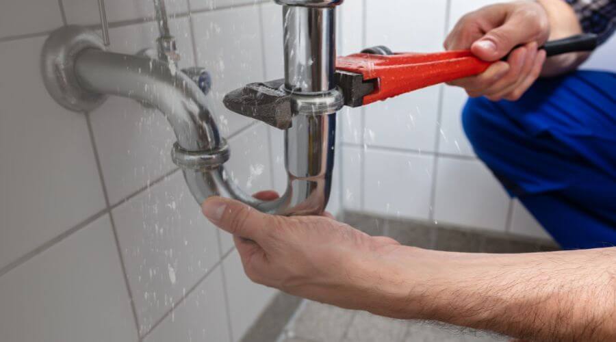 Professional Leak Detection services in Chefornak, AK